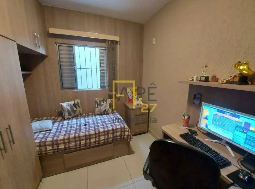 Foto 3 de Casa com 4 quartos à venda, 250m2 em Jardim São João, Guarulhos - SP