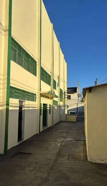 Armazém / Galpão para alugar, 1700m2 em Cidade Industrial Satélite de São Paulo, Guarulhos - SP - imagem 6 Foto 6 de Armazém / Galpão para alugar, 1700m2 em Cidade Industrial Satélite de São Paulo, Guarulhos - SP