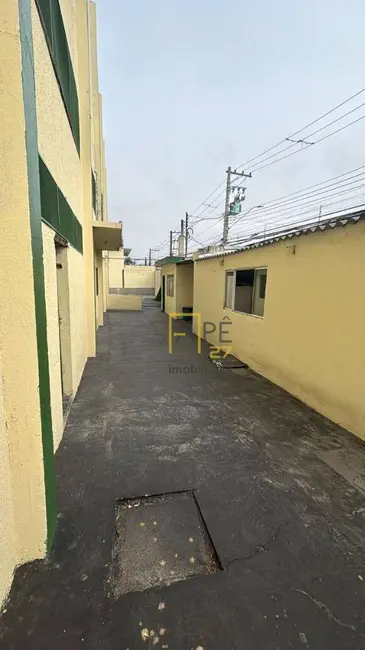 Armazém / Galpão para alugar, 1700m2 em Cidade Industrial Satélite de São Paulo, Guarulhos - SP - imagem 3 Foto 3 de Armazém / Galpão para alugar, 1700m2 em Cidade Industrial Satélite de São Paulo, Guarulhos - SP