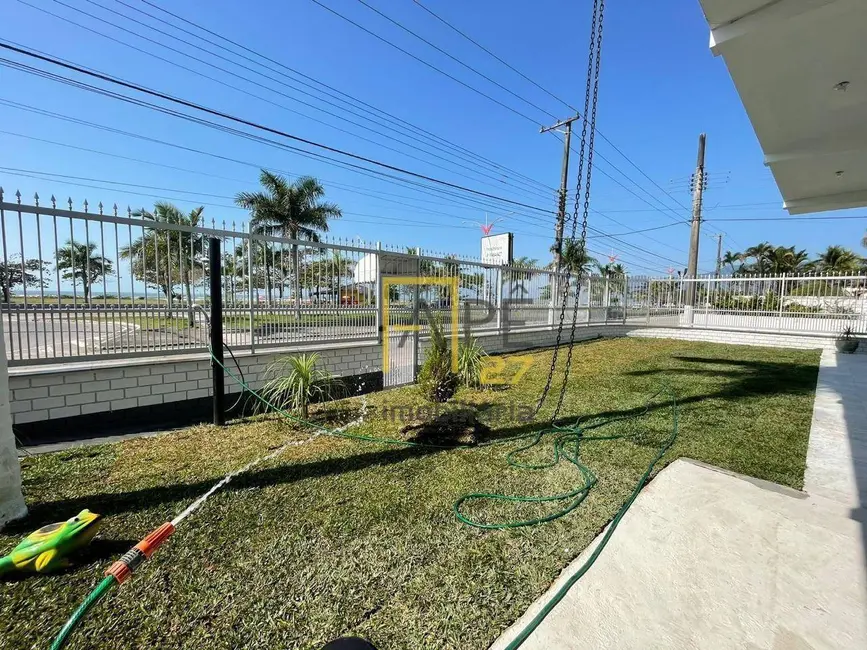 Hotel / Motel à venda, 1000m2 em Praia das Palmeiras, Caraguatatuba - SP - imagem 6 Foto 6 de Hotel / Motel à venda, 1000m2 em Praia das Palmeiras, Caraguatatuba - SP