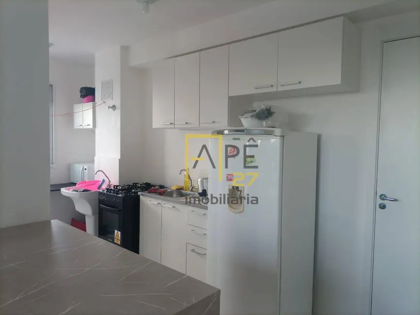 Foto 4 de Apartamento com 2 quartos à venda, 36m2 em Vila das Bandeiras, Guarulhos - SP
