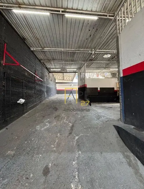 Foto 2 de Armazém / Galpão à venda e para alugar, 252m2 em Jardim Santa Cecília, Guarulhos - SP