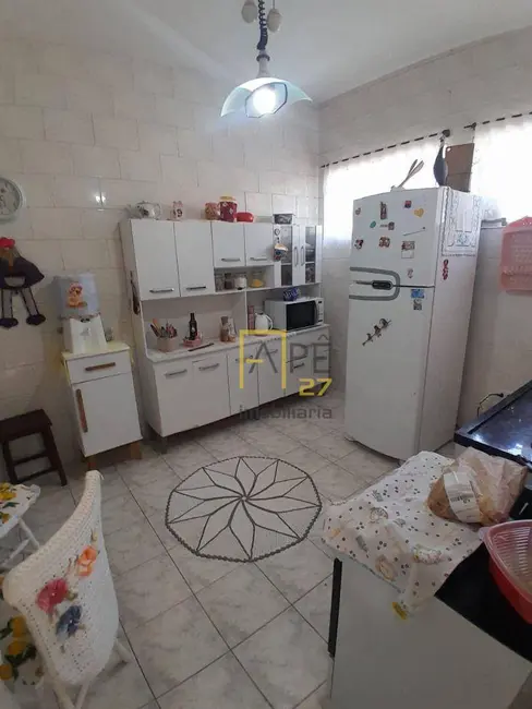 Casa com 3 quartos à venda, 398m2 em Praia Grande - SP - imagem 8 Foto 8 de Casa com 3 quartos à venda, 398m2 em Praia Grande - SP