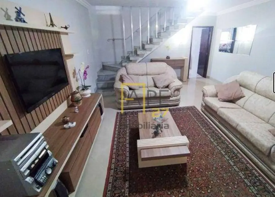 Sobrado com 3 quartos à venda, 115m2 em Vila Carrão, São Paulo - SP - imagem 9 Foto 9 de Sobrado com 3 quartos à venda, 115m2 em Vila Carrão, São Paulo - SP