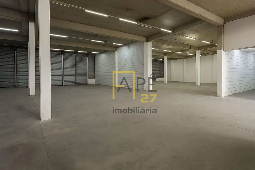 Foto 2 de Armazém / Galpão para alugar, 1400m2 em Lapa, São Paulo - SP