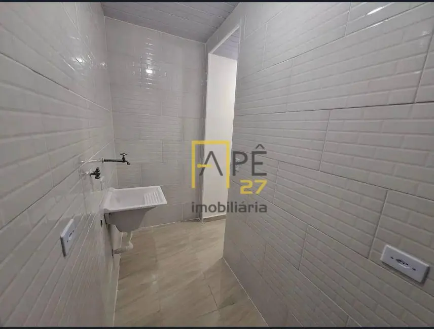 Kitnet com 1 quarto para alugar, 25m2 em Imirim, São Paulo - SP - imagem 3 Foto 3 de Kitnet com 1 quarto para alugar, 25m2 em Imirim, São Paulo - SP