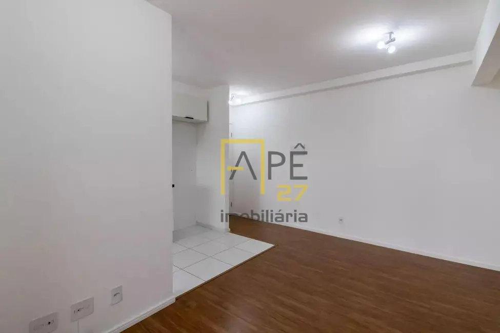 Apartamento com 2 quartos para alugar, 57m2 em Vila Milton, Guarulhos - SP - imagem 7 Foto 7 de Apartamento com 2 quartos para alugar, 57m2 em Vila Milton, Guarulhos - SP