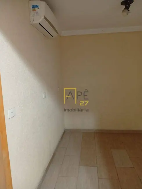 Sobrado com 3 quartos à venda e para alugar, 100m2 em Jardim Cocaia, Guarulhos - SP - imagem 6 Foto 6 de Sobrado com 3 quartos à venda e para alugar, 100m2 em Jardim Cocaia, Guarulhos - SP