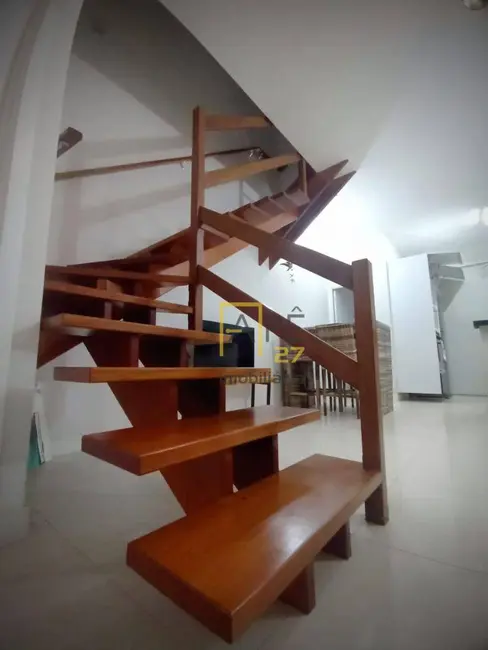 Foto 9 de Sobrado com 2 quartos à venda, 50m2 em Massaguaçu, Caraguatatuba - SP