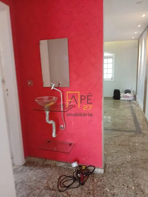 Sobrado com 3 quartos para alugar, 125m2 em Jardim Santa Cecília, Guarulhos - SP - imagem 5 Foto 5 de Sobrado com 3 quartos para alugar, 125m2 em Jardim Santa Cecília, Guarulhos - SP