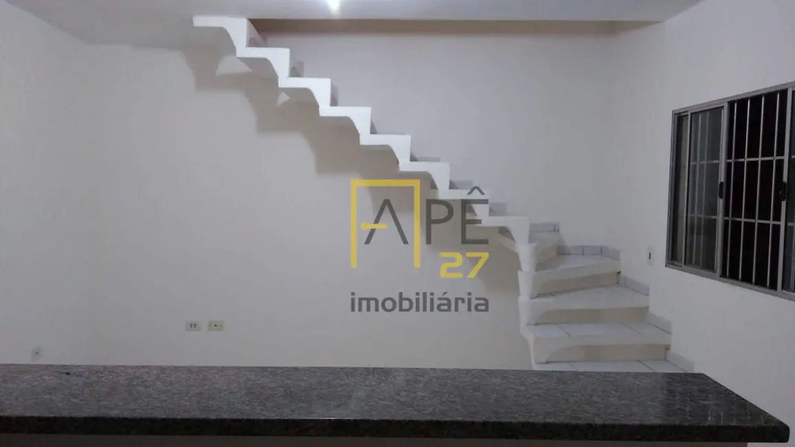 Casa com 2 quartos à venda, 182m2 em Jardim Palmira, Guarulhos - SP - imagem 8 Foto 8 de Casa com 2 quartos à venda, 182m2 em Jardim Palmira, Guarulhos - SP