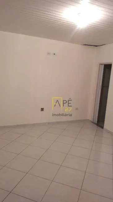 Casa com 2 quartos à venda, 182m2 em Jardim Palmira, Guarulhos - SP - imagem 2 Foto 2 de Casa com 2 quartos à venda, 182m2 em Jardim Palmira, Guarulhos - SP