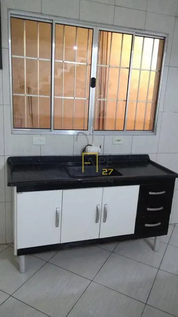 Casa com 2 quartos à venda, 182m2 em Jardim Palmira, Guarulhos - SP - imagem 6 Foto 6 de Casa com 2 quartos à venda, 182m2 em Jardim Palmira, Guarulhos - SP