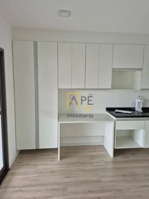 Foto 5 de Kitnet com 1 quarto para alugar, 40m2 em Vila Camargos, Guarulhos - SP