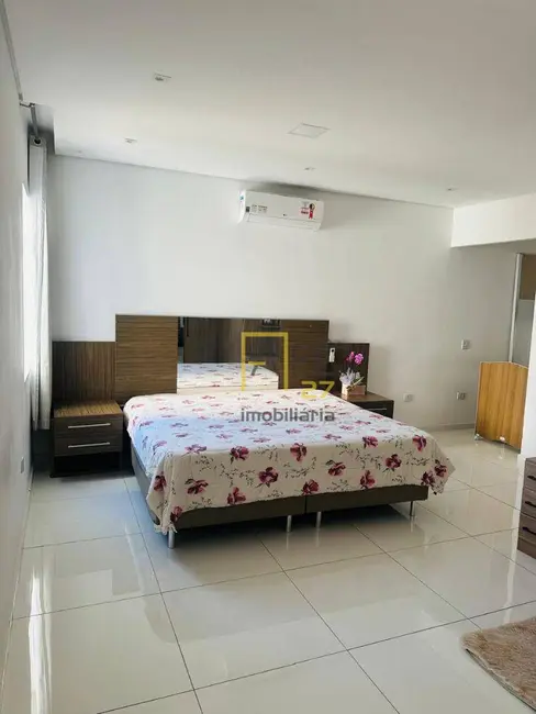 Sobrado com 3 quartos à venda e para alugar, 140m2 em Jardim Maria de Lourdes, Guarulhos - SP - imagem 8 Foto 8 de Sobrado com 3 quartos à venda e para alugar, 140m2 em Jardim Maria de Lourdes, Guarulhos - SP