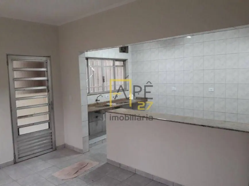 Sobrado com 3 quartos para alugar, 120m2 em Macedo, Guarulhos - SP - imagem 5 Foto 5 de Sobrado com 3 quartos para alugar, 120m2 em Macedo, Guarulhos - SP