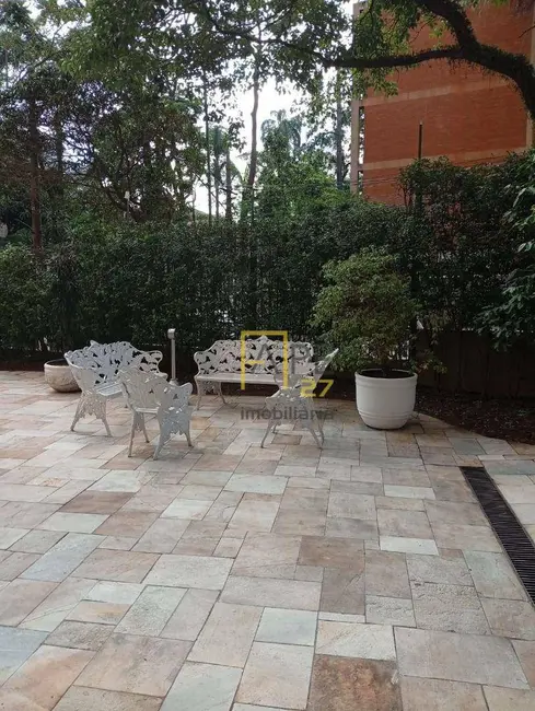 Foto 2 de Apartamento com 3 quartos à venda, 157m2 em Higienópolis, São Paulo - SP