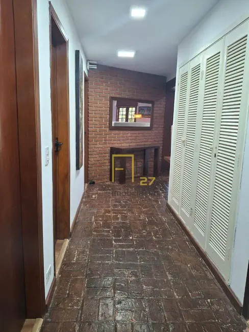 Foto 24 de Chácara à venda, 1500m2 em Jardim Estância Brasil, Atibaia - SP