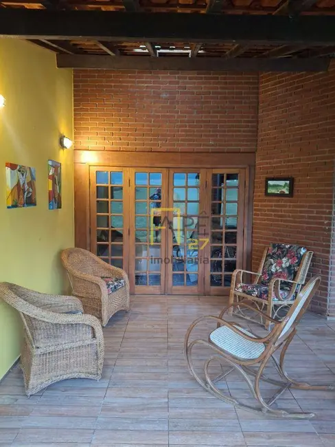 Foto 9 de Chácara à venda, 1500m2 em Jardim Estância Brasil, Atibaia - SP