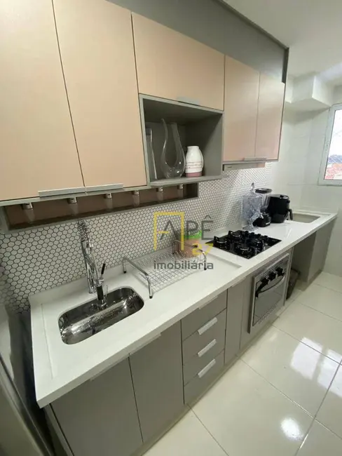 Foto 4 de Apartamento com 2 quartos à venda e para alugar, 56m2 em Parque Continental II, Guarulhos - SP