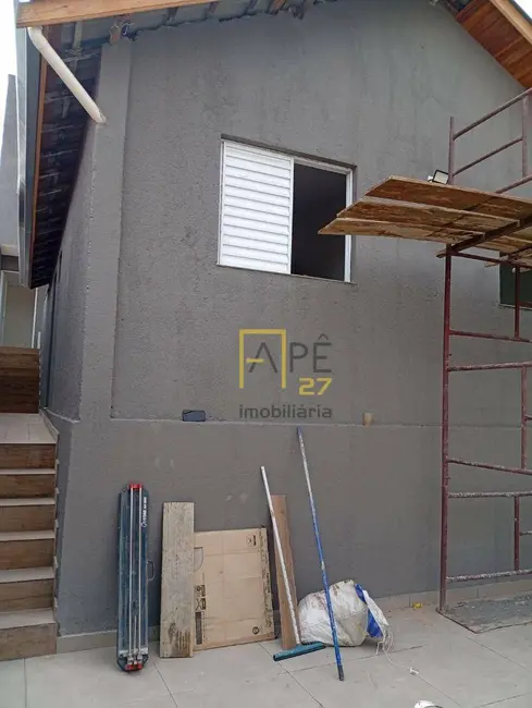 Foto 2 de Casa com 2 quartos para alugar, 200m2 em Cidade Brasil, Guarulhos - SP