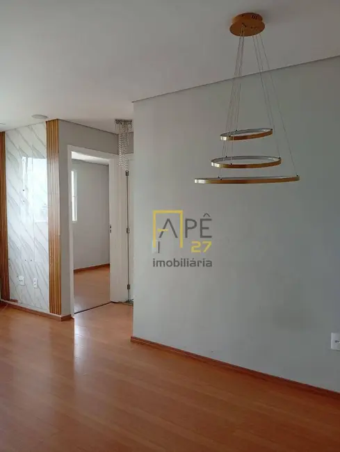 Apartamento com 2 quartos para alugar, 40m2 em Vila Nova Bonsucesso, Guarulhos - SP - imagem 4 Foto 4 de Apartamento com 2 quartos para alugar, 40m2 em Vila Nova Bonsucesso, Guarulhos - SP