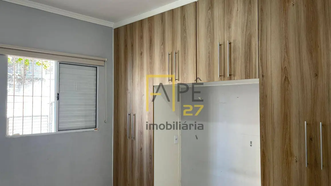 Foto 2 de Casa com 2 quartos para alugar, 100m2 em Vila Rosália, Guarulhos - SP