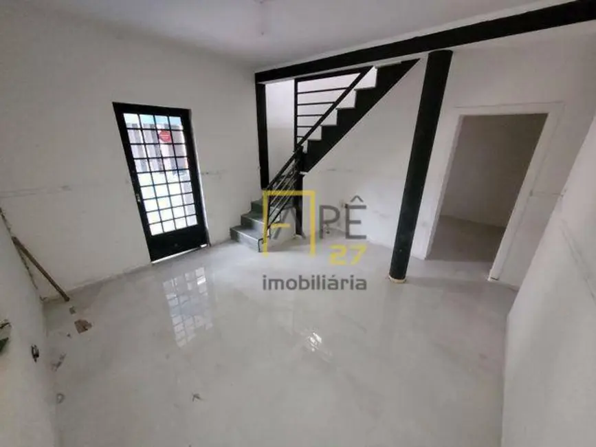 Sobrado com 2 quartos à venda e para alugar, 200m2 em Centro, Guarulhos - SP - imagem 9 Foto 9 de Sobrado com 2 quartos à venda e para alugar, 200m2 em Centro, Guarulhos - SP