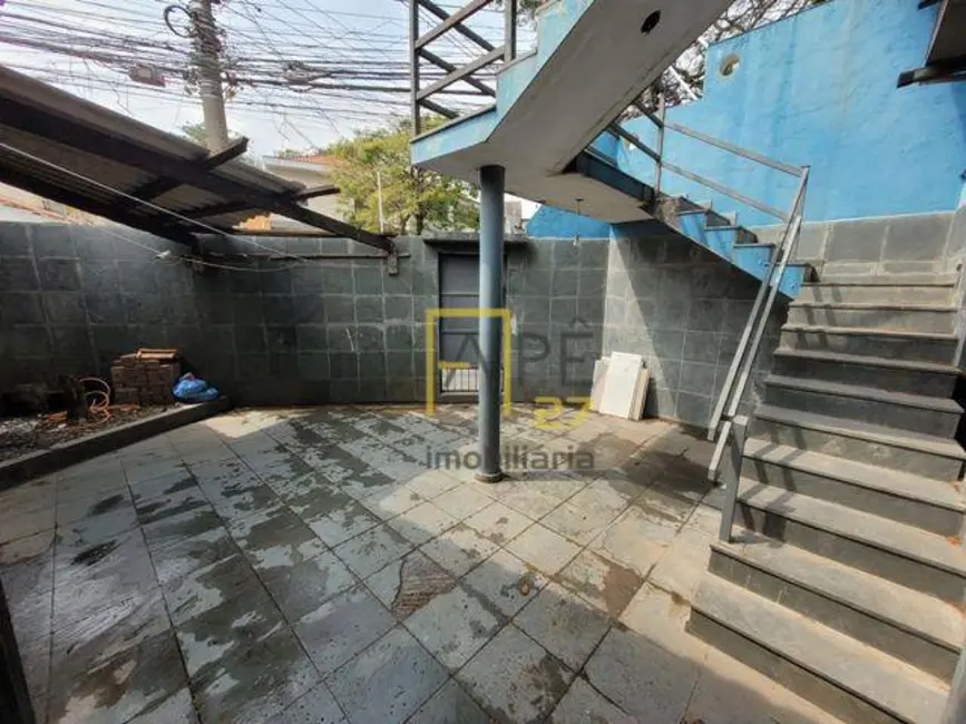 Sobrado com 2 quartos à venda e para alugar, 200m2 em Centro, Guarulhos - SP - imagem 3 Foto 3 de Sobrado com 2 quartos à venda e para alugar, 200m2 em Centro, Guarulhos - SP