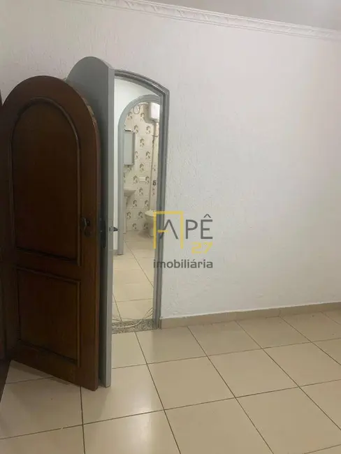 Foto 8 de Casa com 2 quartos para alugar, 100m2 em Jardim Santa Mena, Guarulhos - SP