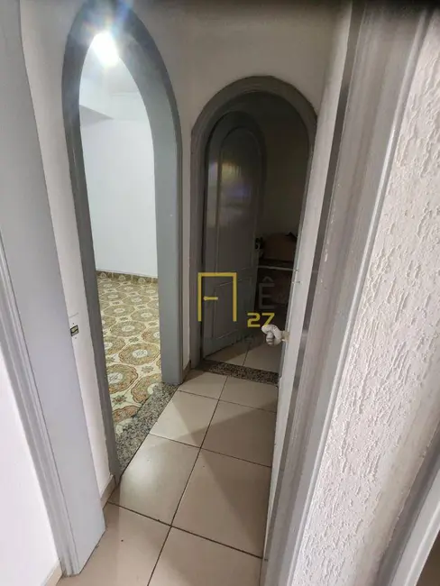 Foto 6 de Casa com 2 quartos para alugar, 100m2 em Jardim Santa Mena, Guarulhos - SP