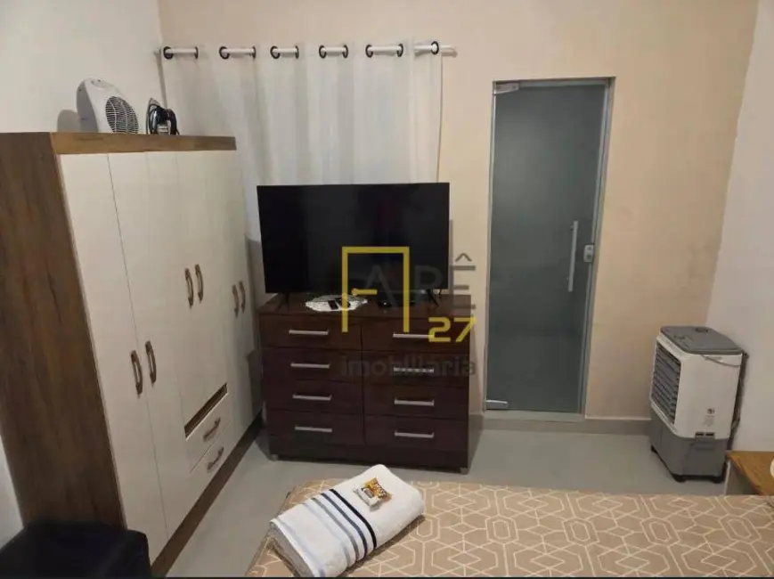 Foto 2 de Kitnet com 1 quarto para alugar, 60m2 em Jardim Santa Mena, Guarulhos - SP