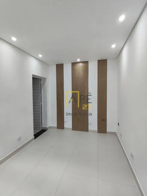 Armazém / Galpão para alugar, 370m2 em Cidade Aracilia, Guarulhos - SP - imagem 9 Foto 9 de Armazém / Galpão para alugar, 370m2 em Cidade Aracilia, Guarulhos - SP