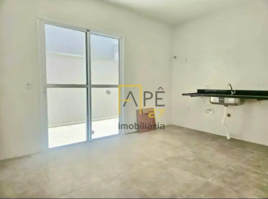 Sobrado com 2 quartos à venda, 70m2 em Jardim Ester, São Paulo - SP - imagem 4 Foto 4 de Sobrado com 2 quartos à venda, 70m2 em Jardim Ester, São Paulo - SP