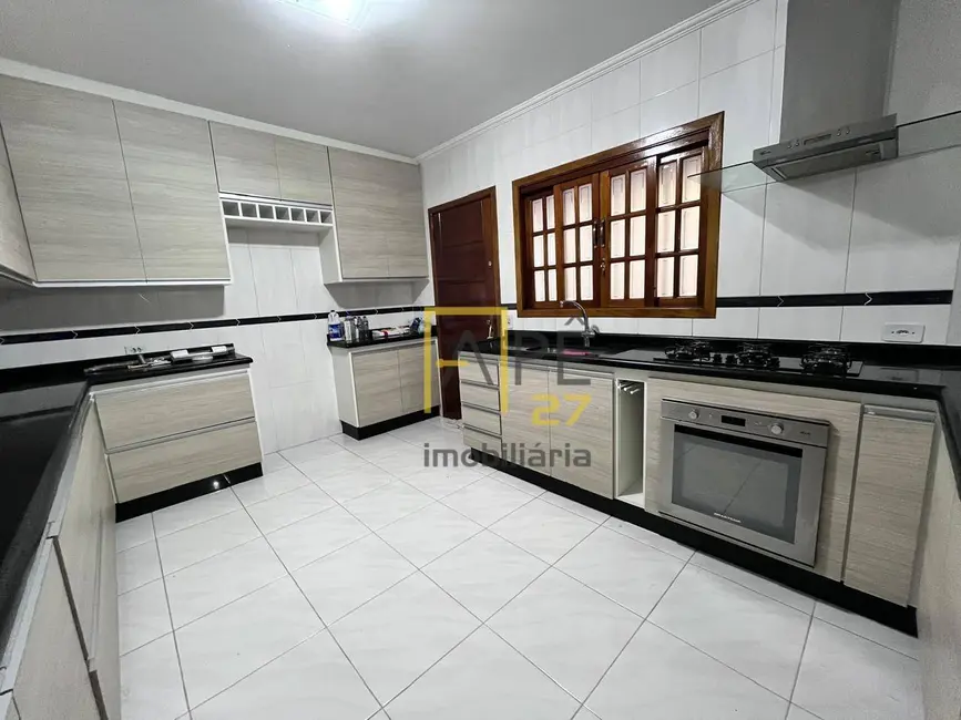 Foto 7 de Sobrado com 3 quartos à venda e para alugar, 150m2 em Chácara do Vovô, Guarulhos - SP