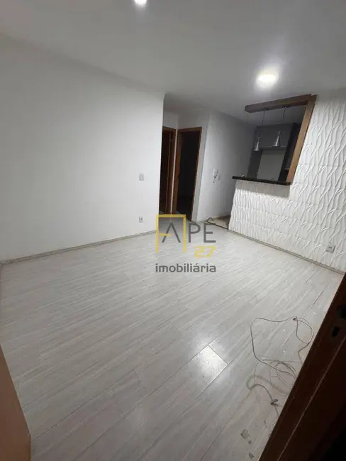 Foto 4 de Apartamento com 2 quartos para alugar, 44m2 em Água Chata, Guarulhos - SP