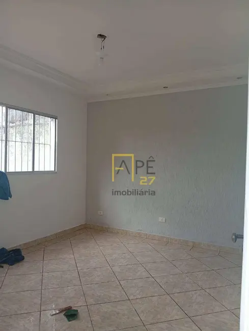 Foto 4 de Sobrado com 3 quartos para alugar, 179m2 em Jardim Tabatinga, Guarulhos - SP
