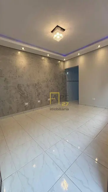 Casa com 2 quartos à venda, 166m2 em Jardim do Triunfo, Guarulhos - SP - imagem 3 Foto 3 de Casa com 2 quartos à venda, 166m2 em Jardim do Triunfo, Guarulhos - SP