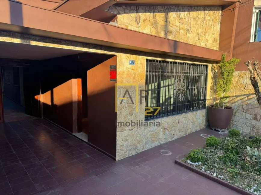 Casa com 3 quartos para alugar, 175m2 em Gopoúva, Guarulhos - SP - imagem 1 Foto 1 de Casa com 3 quartos para alugar, 175m2 em Gopoúva, Guarulhos - SP