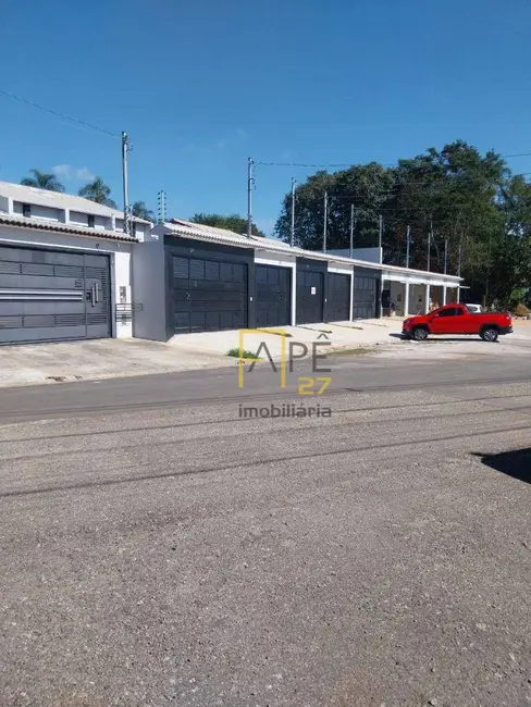 Foto 2 de Sobrado com 2 quartos à venda, 100m2 em Jardim Rio Negro, Itaquaquecetuba - SP