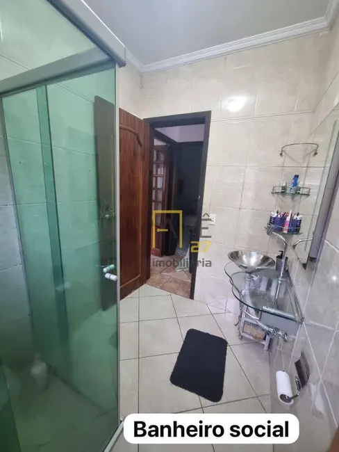 Foto 8 de Casa com 3 quartos à venda, 250m2 em Santa Teresinha, São Paulo - SP