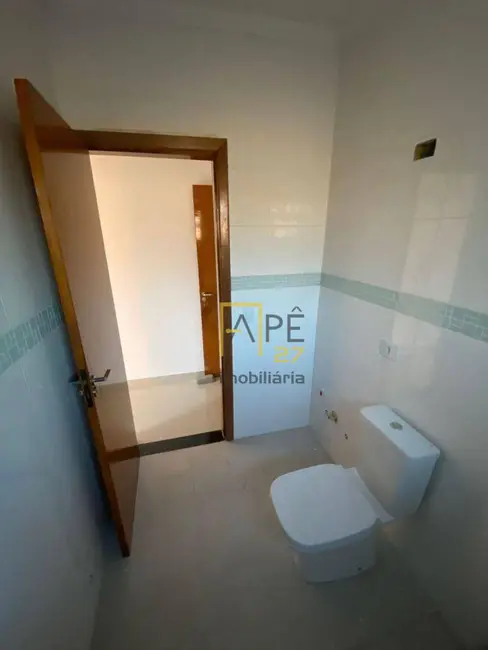 Sobrado com 3 quartos à venda, 250m2 em Vila Continental, São Paulo - SP - imagem 5 Foto 5 de Sobrado com 3 quartos à venda, 250m2 em Vila Continental, São Paulo - SP