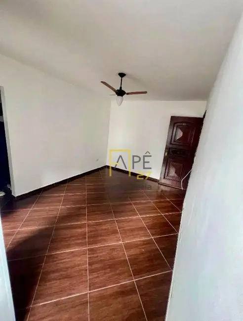 Foto 8 de Apartamento com 2 quartos para alugar, 52m2 em Jardim Valéria, Guarulhos - SP
