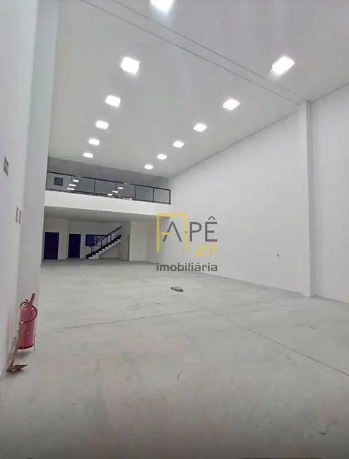 Foto 1 de Sala Comercial para alugar, 267m2 em Vila Carmela II, Guarulhos - SP