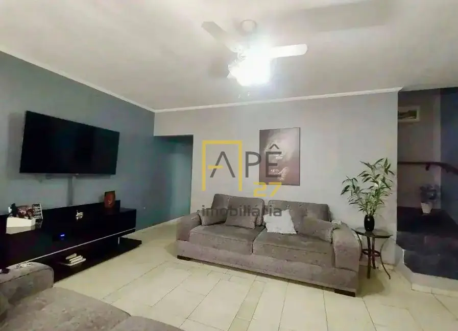 Sobrado com 3 quartos à venda, 132m2 em Ponte Grande, Guarulhos - SP - imagem 3 Foto 3 de Sobrado com 3 quartos à venda, 132m2 em Ponte Grande, Guarulhos - SP