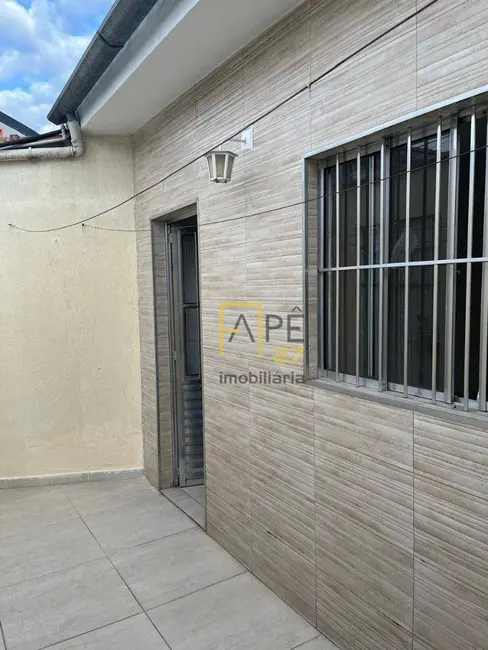 Foto 2 de Casa com 1 quarto para alugar, 40m2 em Vila São Pedro, Guarulhos - SP