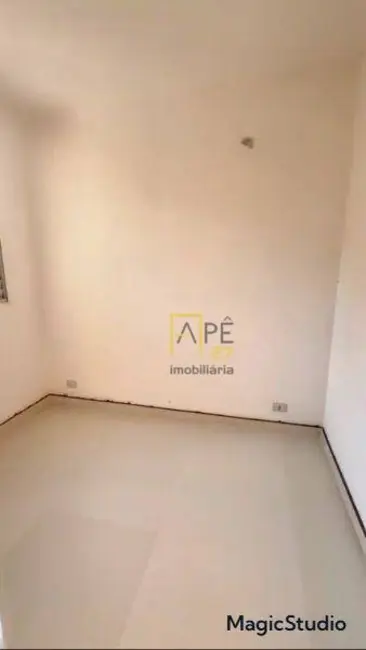 Foto 8 de Apartamento com 2 quartos à venda, 47m2 em Aruja - SP