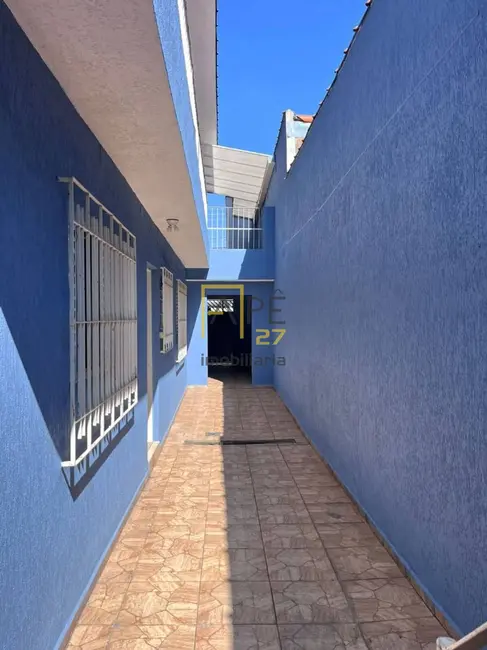 Foto 1 de Casa com 2 quartos para alugar, 100m2 em Jardim Figueira, Guarulhos - SP