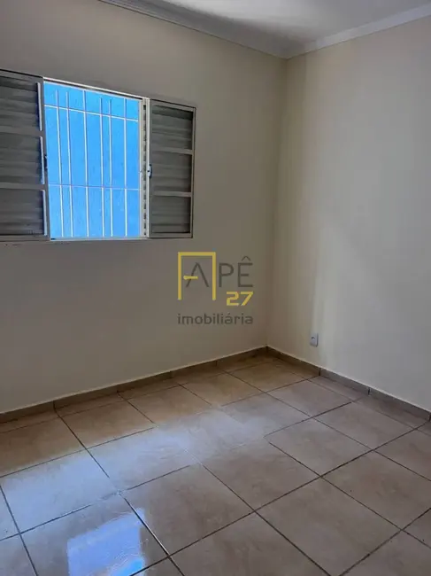 Foto 5 de Casa com 2 quartos para alugar, 100m2 em Jardim Figueira, Guarulhos - SP