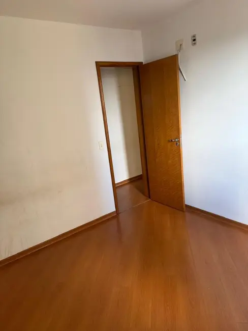 Apartamento com 2 quartos para alugar, 53m2 em Jardim São Judas Tadeu, Guarulhos - SP - imagem 6 Foto 6 de Apartamento com 2 quartos para alugar, 53m2 em Jardim São Judas Tadeu, Guarulhos - SP